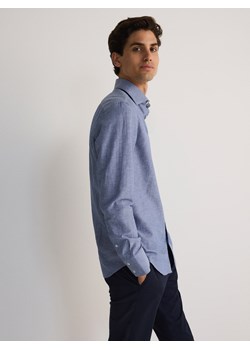 Reserved - Koszula slim fit z domieszką lnu - jasnoniebieski ze sklepu Reserved w kategorii Koszule męskie - zdjęcie 173470868
