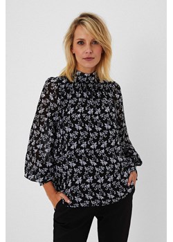 Koszula w roślinny wzór z zapięciem z tyłu na guzik czarna ze sklepu Moodo.pl w kategorii Koszule damskie - zdjęcie 173472788