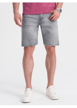 Krótkie męskie spodenki jeansowe z delikatnym washem – szare V2 OM-SRDS-0145 ze sklepu ombre w kategorii Spodenki męskie - zdjęcie 173474515