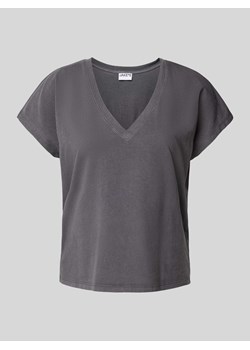 T-shirt z dekoltem w serek ze sklepu Peek&Cloppenburg  w kategorii Bluzki damskie - zdjęcie 173504106