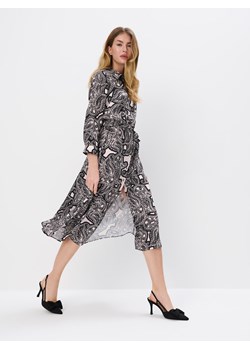 Mohito - Koszulowa sukienka midi - kremowy ze sklepu Mohito w kategorii Sukienki - zdjęcie 173505105
