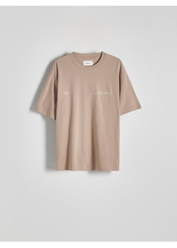 Reserved - T-shirt oversize z nadrukiem - beżowy ze sklepu Reserved w kategorii T-shirty męskie - zdjęcie 173511285