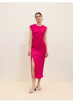 Reserved - Sukienka z wiskozy - fuksja ze sklepu Reserved w kategorii Sukienki - zdjęcie 173511726