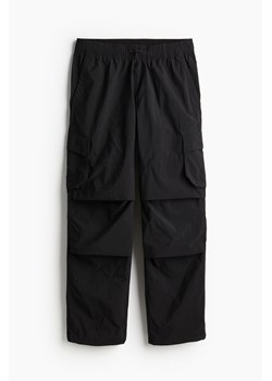 H & M - Spodnie spadochronowe cargo - Czarny ze sklepu H&M w kategorii Spodnie męskie - zdjęcie 173514495