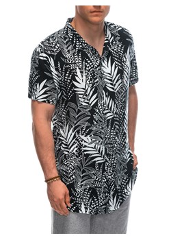 Wiskozowa wzorzysta męska koszula z krótkim rękawem OM-SHPS-0113 - czarna/biała V2 ze sklepu Edoti w kategorii Koszule męskie - zdjęcie 173527879