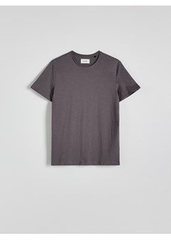 Reserved - Gładki t-shirt regular fit - ciemnoszary ze sklepu Reserved w kategorii T-shirty męskie - zdjęcie 173536277