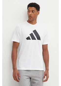 adidas t-shirt bawełniany męski kolor biały z nadrukiem IY8582 ze sklepu ANSWEAR.com w kategorii T-shirty męskie - zdjęcie 173543128