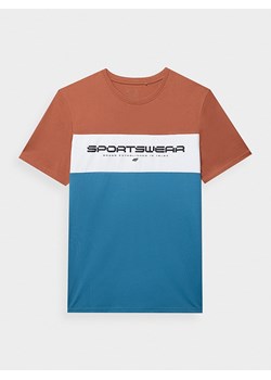 4F Koszulka w kolorze jasnobrązowo-niebieskim ze sklepu Limango Polska w kategorii T-shirty męskie - zdjęcie 173544887