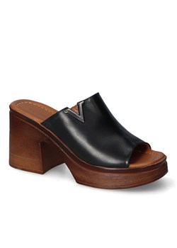 Klapki Bombonella 123.76-1/D1 Czarne lico ze sklepu Arturo-obuwie w kategorii Klapki damskie - zdjęcie 173548067