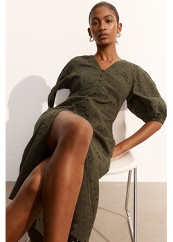 H & M - Sukienka z haftem angielskim - Zielony ze sklepu H&M w kategorii Sukienki - zdjęcie 173550439