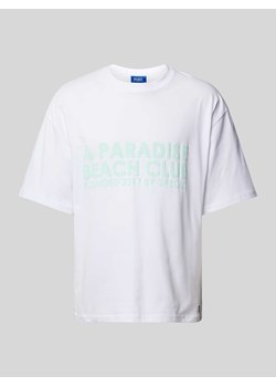 T-shirt o kroju oversized z nadrukiem z logo ze sklepu Peek&Cloppenburg  w kategorii T-shirty męskie - zdjęcie 173553679
