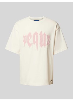 T-shirt z obniżonymi ramionami model ‘Mythic’ ze sklepu Peek&Cloppenburg  w kategorii T-shirty męskie - zdjęcie 173556107