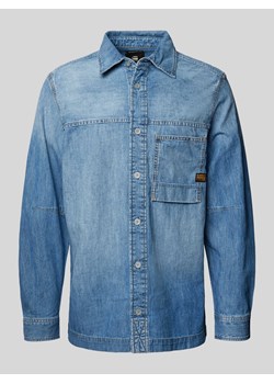 Koszula jeansowa o kroju regular fit z kieszenią na piersi ze sklepu Peek&Cloppenburg  w kategorii Koszule męskie - zdjęcie 173556579