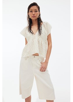 H & M - Krepowana bluzka z baskinką - Biały ze sklepu H&M w kategorii Bluzki damskie - zdjęcie 173557277