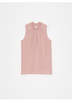 Mohito - Pudrowa bluzka ze stójką - pastelowy różowy ze sklepu Mohito w kategorii Bluzki damskie - zdjęcie 173563606