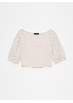Mohito - Krótka bluzka - beżowy ze sklepu Mohito w kategorii Bluzki damskie - zdjęcie 173565149