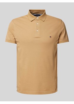 Koszulka polo o kroju slim fit z wyhaftowanym logo ze sklepu Peek&Cloppenburg  w kategorii T-shirty męskie - zdjęcie 173565807