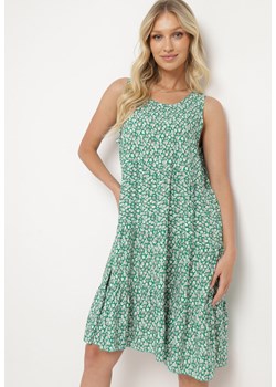Zielona Rozkloszowana Sukienka z Bawełny na Grubych Ramiączkach Nelarina ze sklepu Born2be Odzież w kategorii Sukienki - zdjęcie 173566926