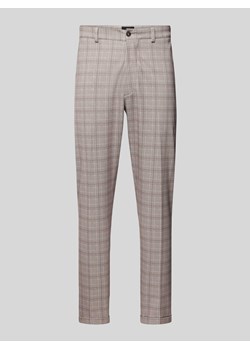 Spodnie materiałowe o kroju regular fit z zakładkami w pasie model ‘BODO’ ze sklepu Peek&Cloppenburg  w kategorii Spodnie męskie - zdjęcie 173569049