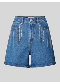 Szorty jeansowe z wysokim stanem i obszyciem kamieniami stras model ‘CONNELLY’ ze sklepu Peek&Cloppenburg  w kategorii Szorty - zdjęcie 173569329