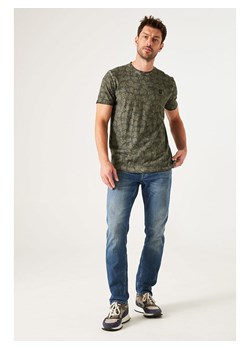 Garcia Koszulka w kolorze khaki ze sklepu Limango Polska w kategorii T-shirty męskie - zdjęcie 173573725