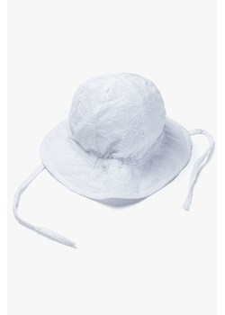 Biały kapelusz dla dziewczynki ze sklepu 5.10.15 w kategorii Czapki dziecięce - zdjęcie 173579158