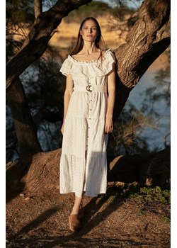Letnia sukienka midi z paskiem biała ze sklepu Moodo.pl w kategorii Sukienki - zdjęcie 173586879