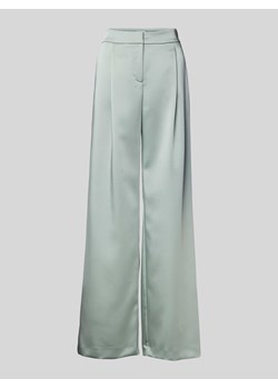 Spodnie materiałowe z szeroką nogawką i zakładkami w pasie ze sklepu Peek&Cloppenburg  w kategorii Spodnie damskie - zdjęcie 173595288