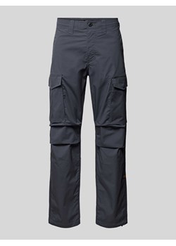Spodnie cargo o kroju regular fit z kieszeniami z tyłu model ‘Core’ ze sklepu Peek&Cloppenburg  w kategorii Spodnie męskie - zdjęcie 173595498