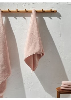 Sinsay - Ręcznik - różowy ze sklepu Sinsay w kategorii Ręczniki - zdjęcie 173598306
