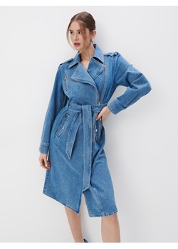 Mohito - Jeansowy płaszcz - niebieski ze sklepu Mohito w kategorii Płaszcze damskie - zdjęcie 173604489