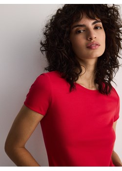 Reserved - T-shirt z merceryzowanej bawełny - czerwony ze sklepu Reserved w kategorii Bluzki damskie - zdjęcie 173604898