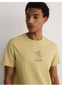 Reserved - T-shirt regular z haftem - zielony ze sklepu Reserved w kategorii T-shirty męskie - zdjęcie 173606446