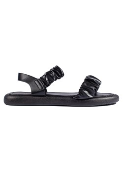 Czarne wygodne wsuwane sandały damskie ze sklepu ButyModne.pl w kategorii Sandały damskie - zdjęcie 173611828
