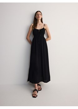 Reserved - Sukienka z wiskozy - czarny ze sklepu Reserved w kategorii Sukienki - zdjęcie 173616848