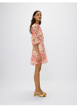 Reserved - Sukienka mini w kwiaty - pastelowy róż ze sklepu Reserved w kategorii Sukienki - zdjęcie 173617195