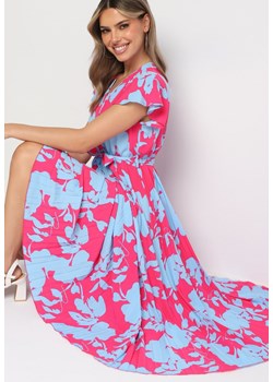 Różowo-Niebieska Plisowana Koktajlowa Sukienka z Kopertowym Dekoltem Paskiem i Gumką w Talii Anelsea ze sklepu Born2be Odzież w kategorii Sukienki - zdjęcie 173624317