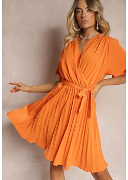 Pomarańczowa  Sukienka z Gumką w Pasie i Kopertowym Dekoltem Azrah ze sklepu Renee odzież w kategorii Sukienki - zdjęcie 173624557