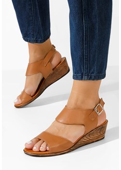 Camelowe sandały damskie skórzane Azara ze sklepu Zapatos w kategorii Sandały damskie - zdjęcie 173628166