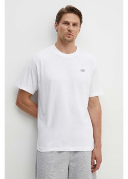New Balance t-shirt bawełniany Small Logo męski kolor biały z aplikacją MT41509WT ze sklepu ANSWEAR.com w kategorii T-shirty męskie - zdjęcie 173628506