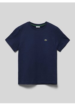 T-shirt z naszywką z logo ze sklepu Peek&Cloppenburg  w kategorii T-shirty chłopięce - zdjęcie 173629099