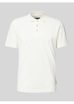 Koszulka polo o kroju regular fit z detalem z logo ze sklepu Peek&Cloppenburg  w kategorii T-shirty męskie - zdjęcie 173629467