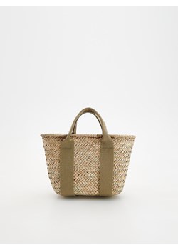 Reserved - Pleciona torebka koszyk z paskiem - kremowy ze sklepu Reserved w kategorii Torebki damskie - zdjęcie 173633745