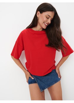 Mohito - Klasyczny czerwony t-shirt - czerwony ze sklepu Mohito w kategorii Bluzki damskie - zdjęcie 173634468