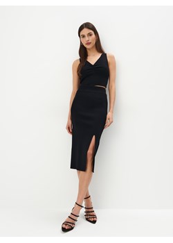 Mohito - Dzianinowa czarna spódnica midi - czarny ze sklepu Mohito w kategorii Spódnice - zdjęcie 173634547