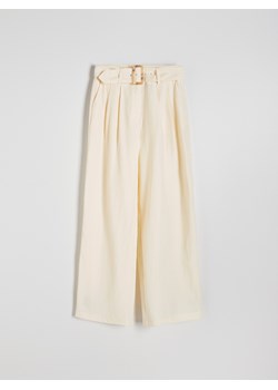 Reserved - Spodnie z wiskozą - złamana biel ze sklepu Reserved w kategorii Spodnie damskie - zdjęcie 173635008