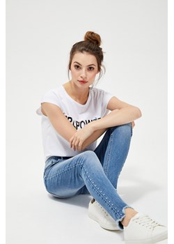 Jeansy skinny z ozdobnymi dżetami ze sklepu Moodo.pl w kategorii Jeansy damskie - zdjęcie 173635188