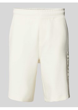 Szorty z dzianiny dresowej o kroju comfort fit z zaznaczonym rozporkiem ze sklepu Peek&Cloppenburg  w kategorii Spodenki męskie - zdjęcie 173636667