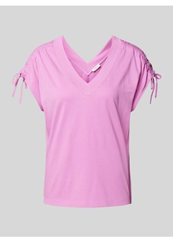 T-shirt z dekoltem w serek ze sklepu Peek&Cloppenburg  w kategorii Bluzki damskie - zdjęcie 173646925