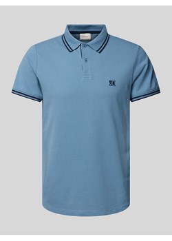 Koszulka polo z nadrukiem z logo ze sklepu Peek&Cloppenburg  w kategorii T-shirty męskie - zdjęcie 173647065